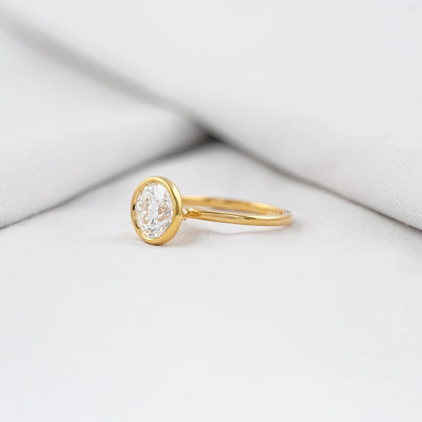 Round Lab Diamond Bezel Set Engagement Ring