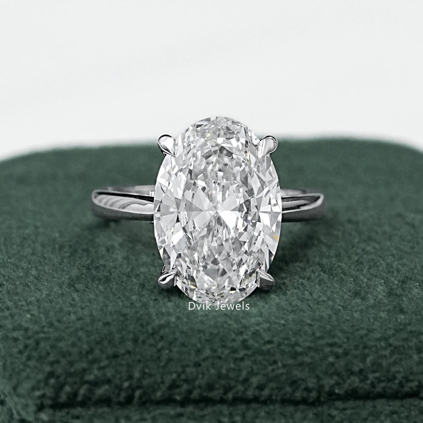 Stunning Oval Cut Diamond Solitaire Ring