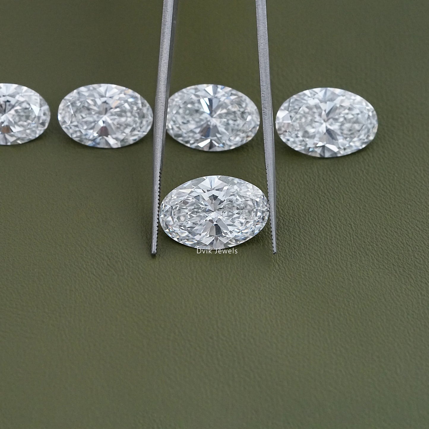 IGI Certified Oval Lab Grown Loose Diamond - 6.00 To 10.00 CT