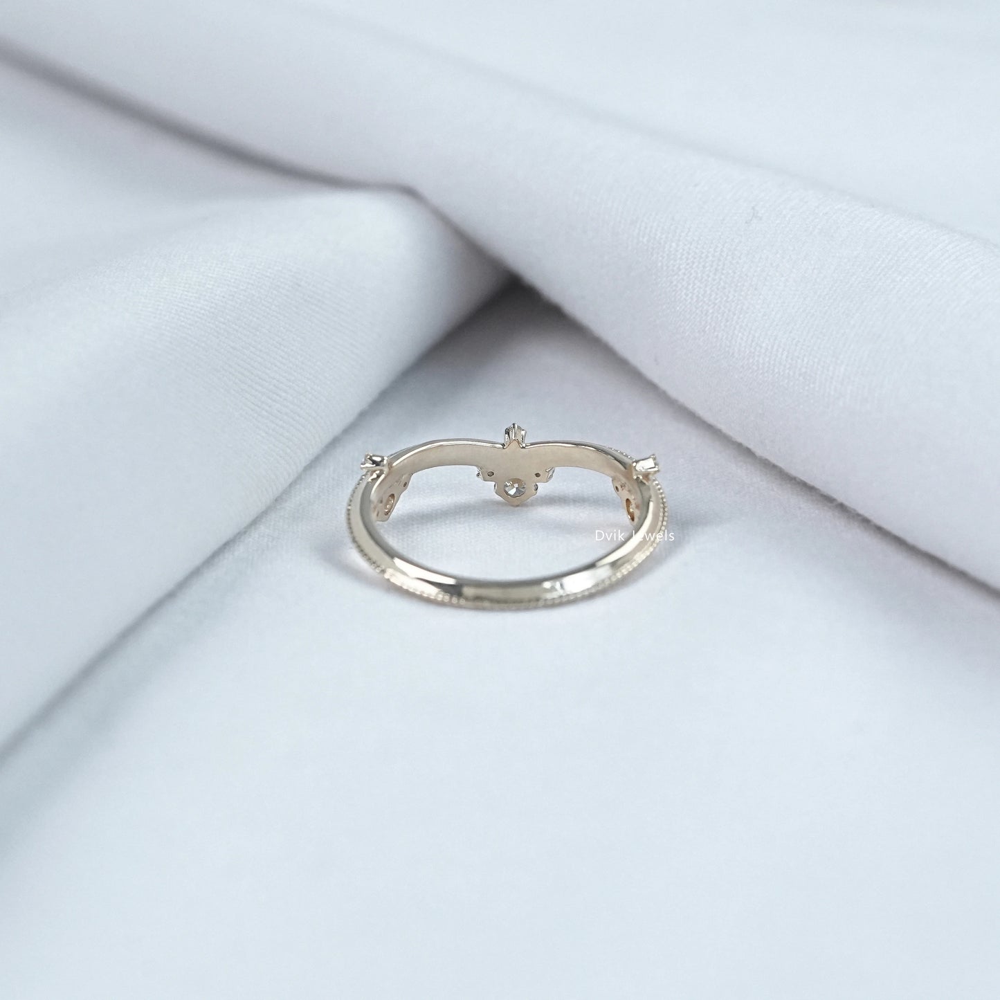 Round Cut Lab Diamond Curved Dainty Ring