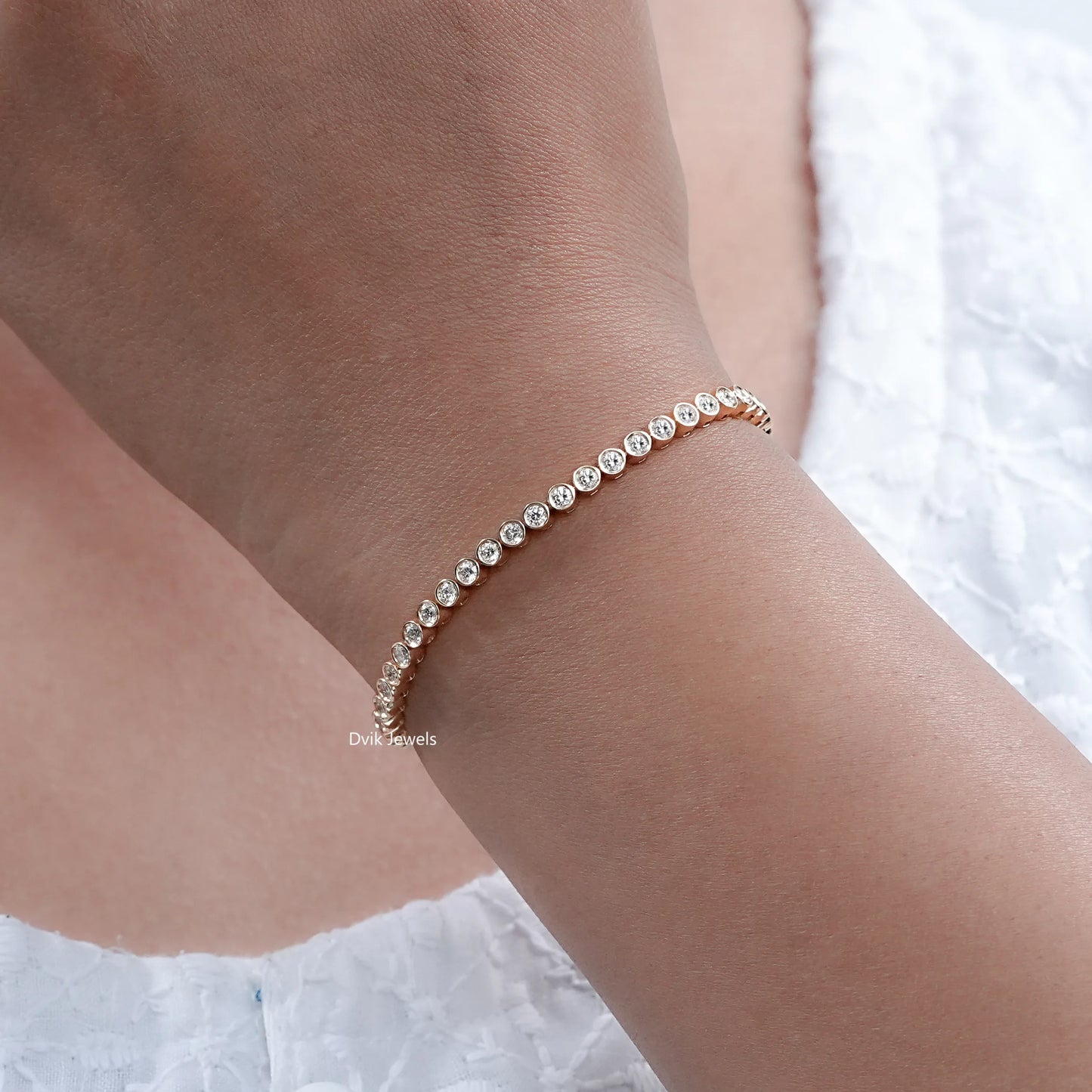 Round Cut Lab Grown Diamond Bezel Bracelet