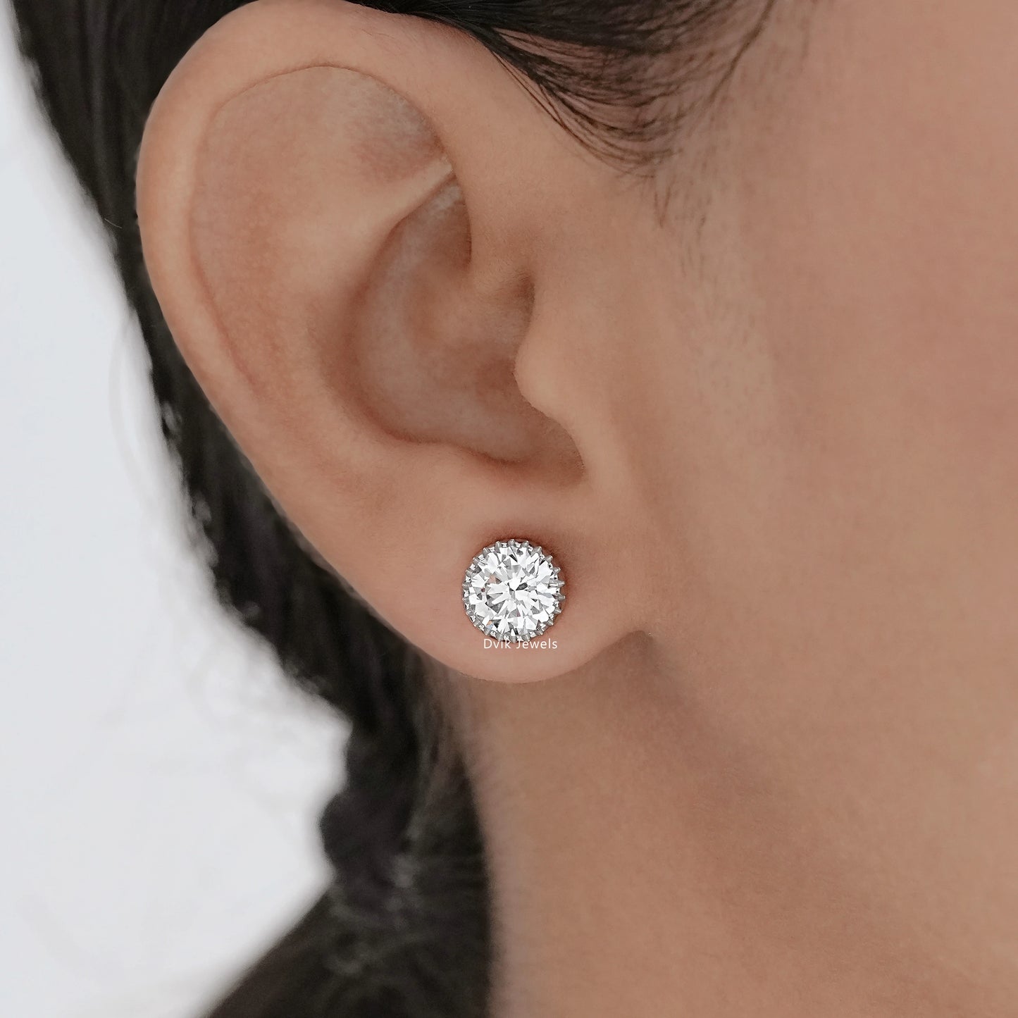 Milgrain Set Round Lab Diamond Stud Earrings