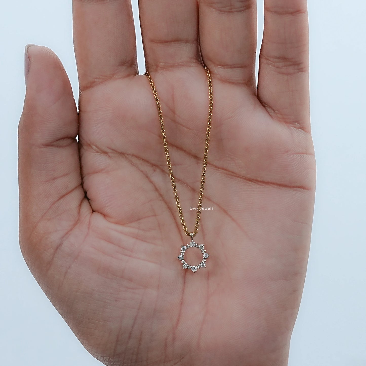 Floral Style Round Diamond Dainty Pendant