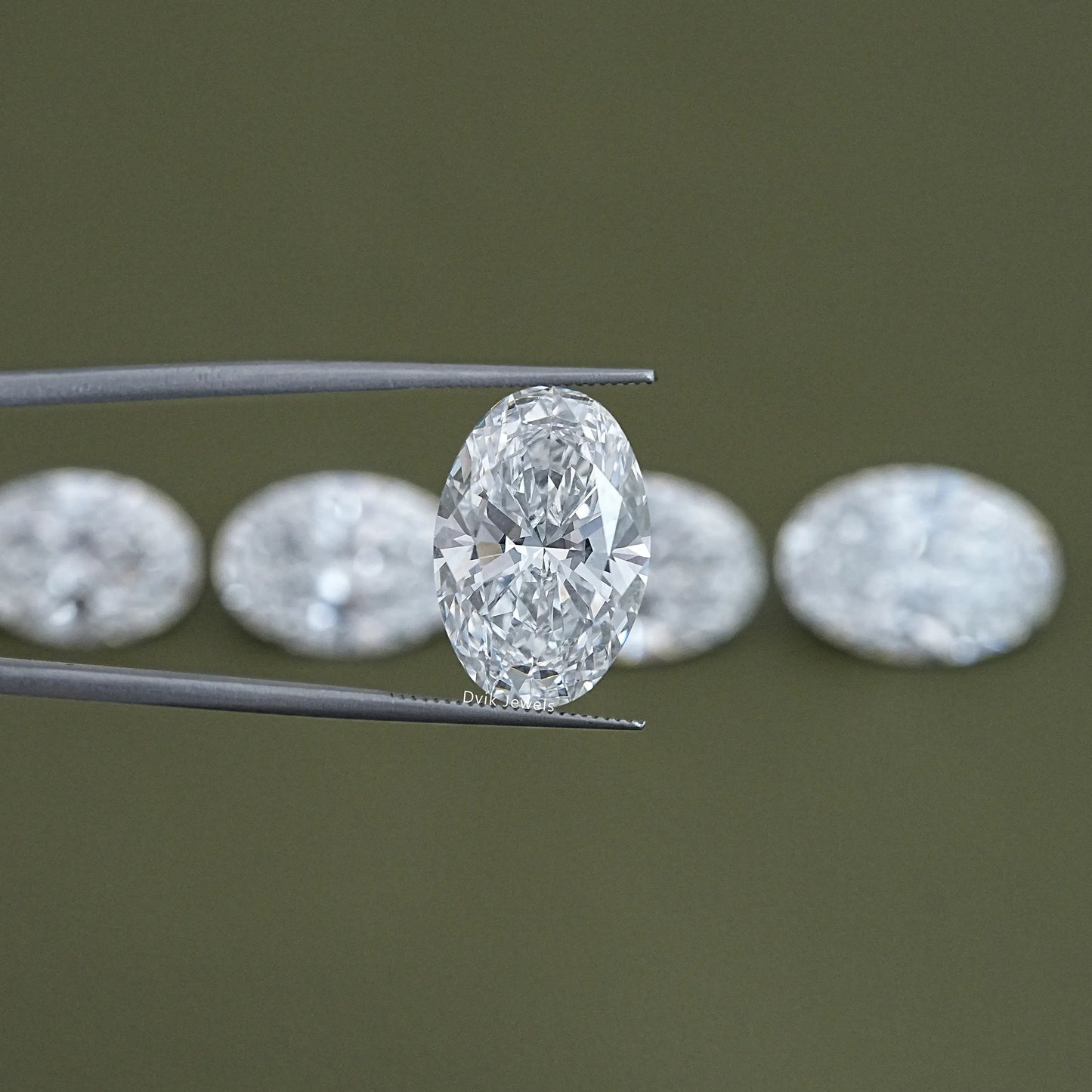 IGI Certified Oval Lab Grown Loose Diamond - 6.00 To 10.00 CT