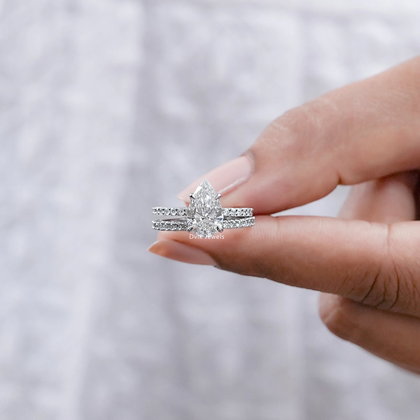 Pear Cut Lab Grown Diamond Solitaire Ring Set