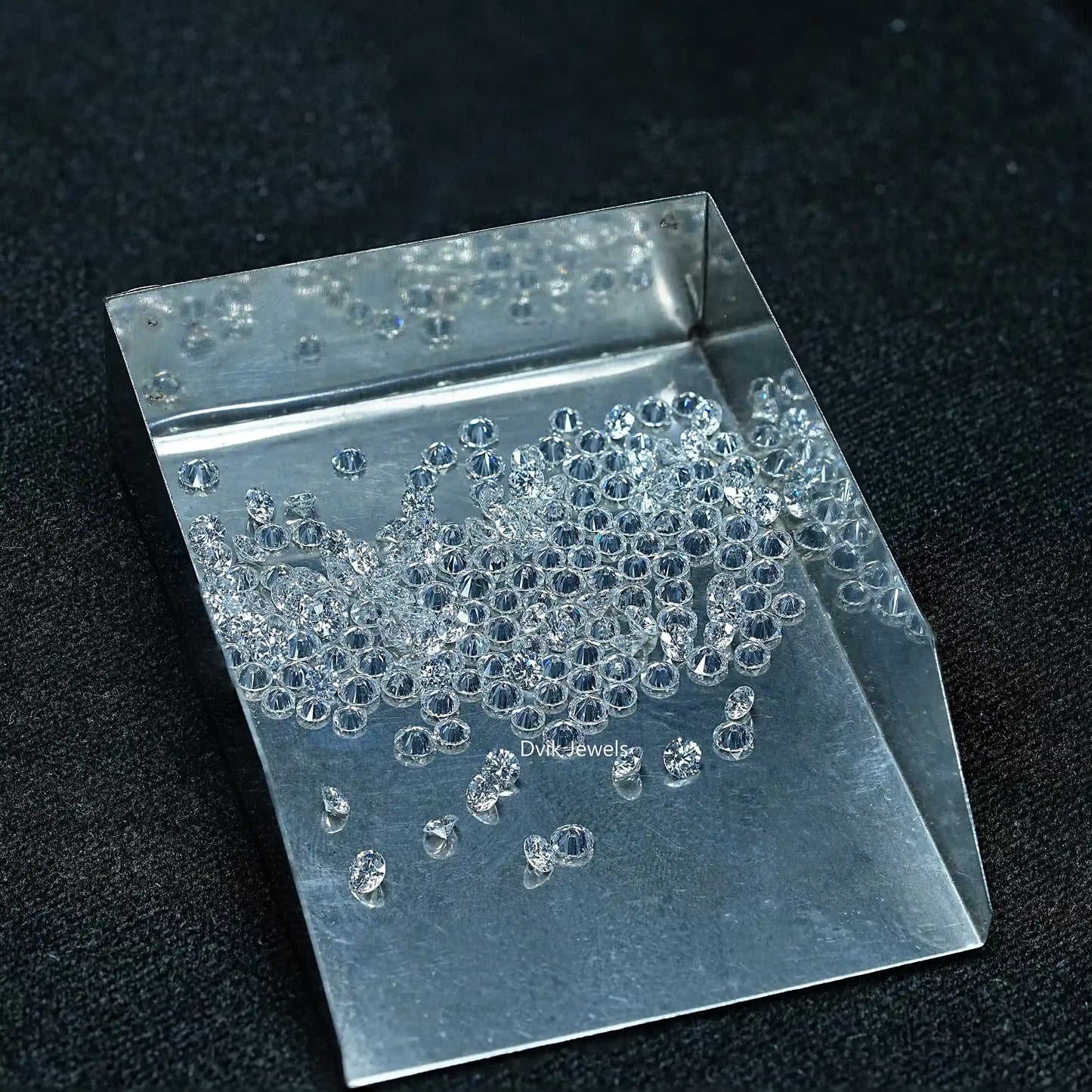 Plus 11 Size Round Cut Lab Diamond