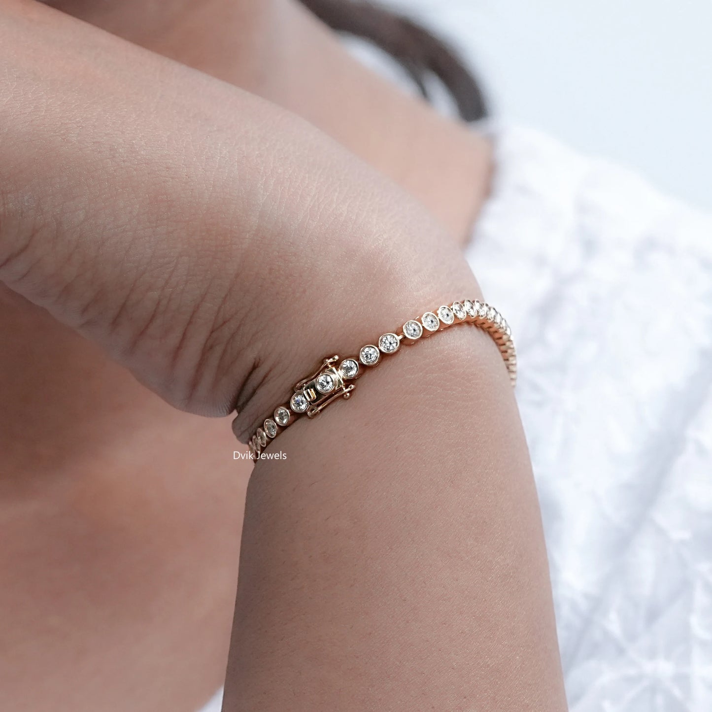 Round Cut Lab Grown Diamond Bezel Bracelet