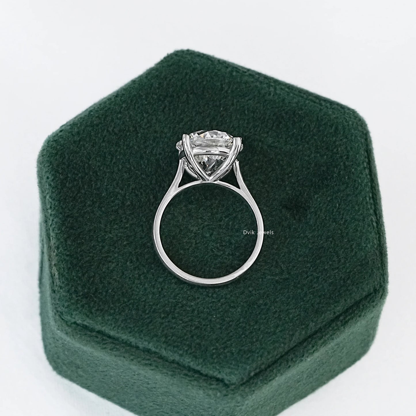 7 CT Round Cut Lab Diamond Solitaire Ring