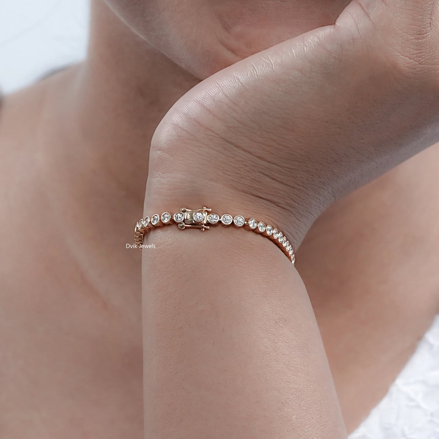 Round Cut Lab Grown Diamond Bezel Bracelet