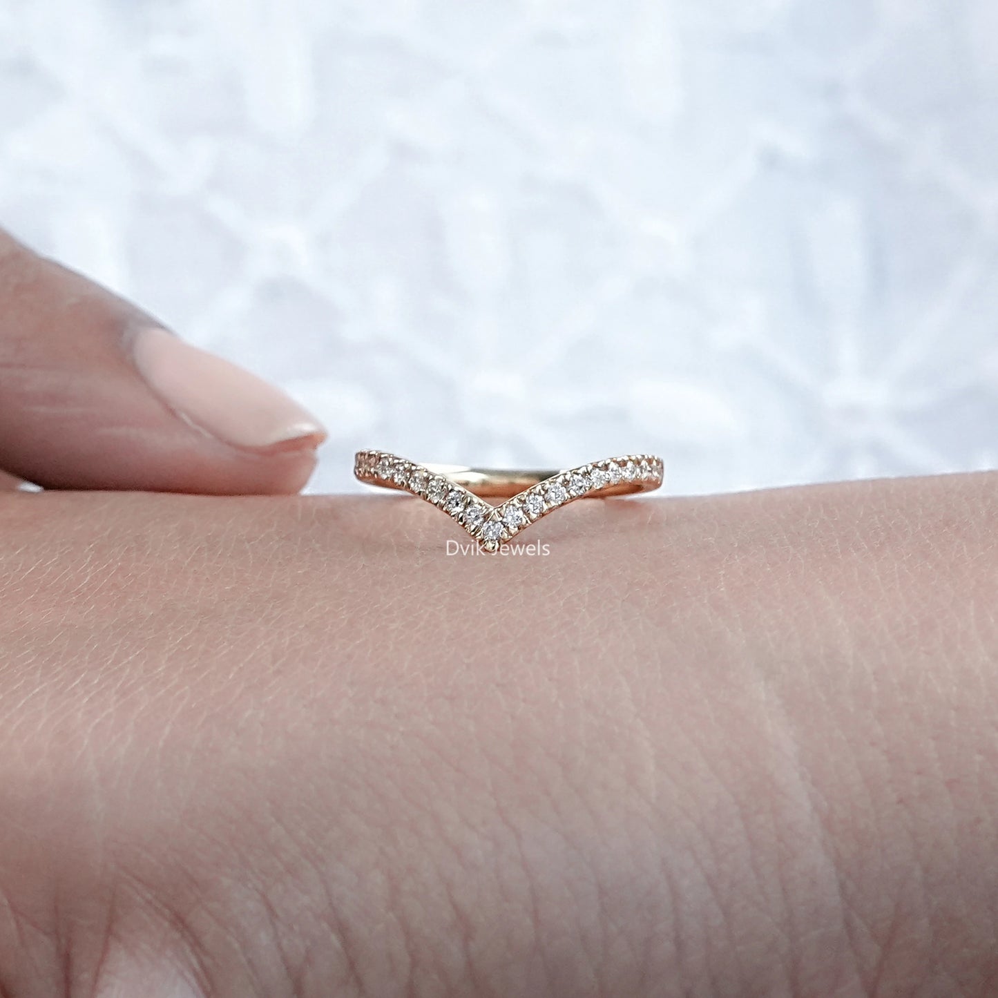 Round Cut Diamond Chevron Promise Ring