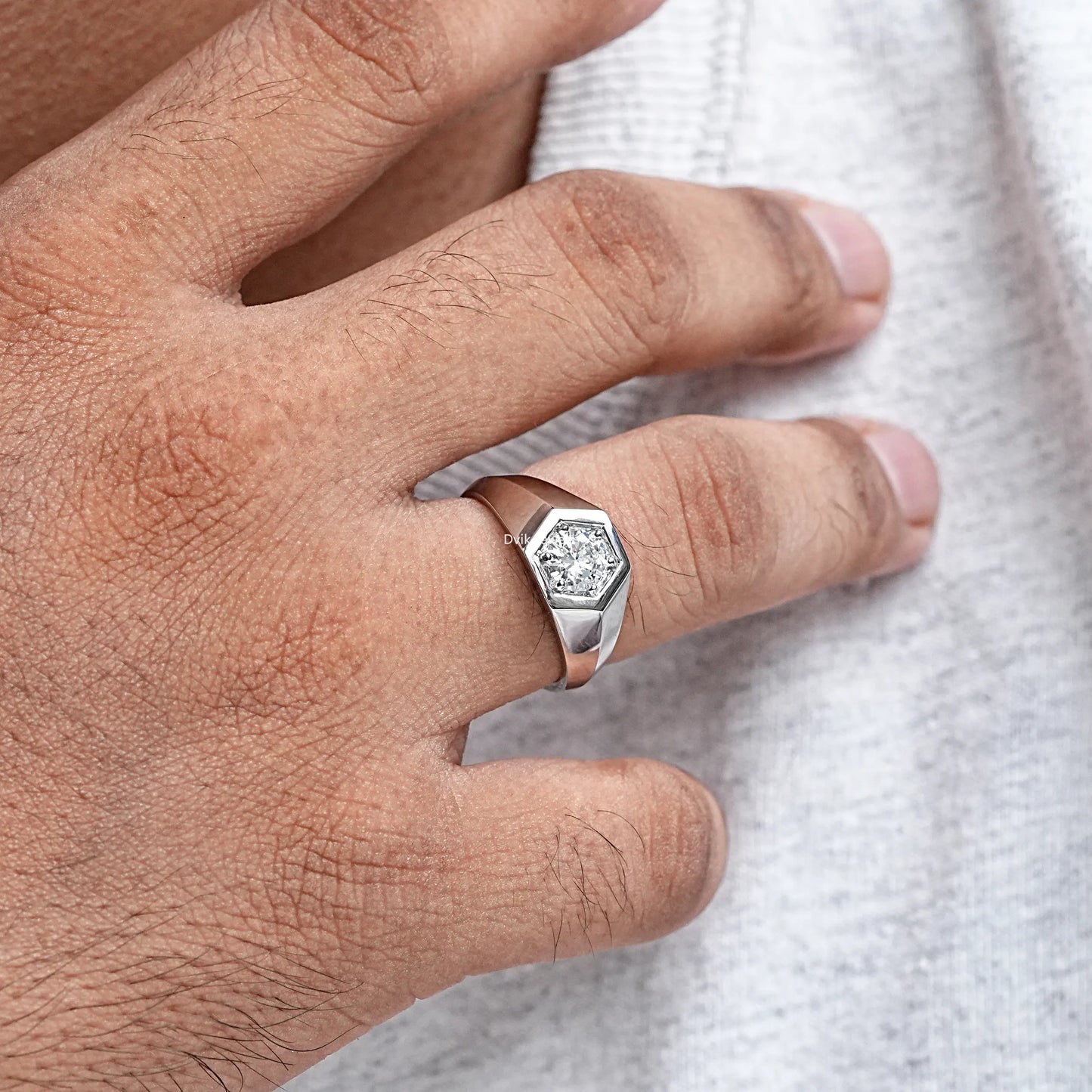 Bezel Set Round Cut Lab Diamond Men's Ring