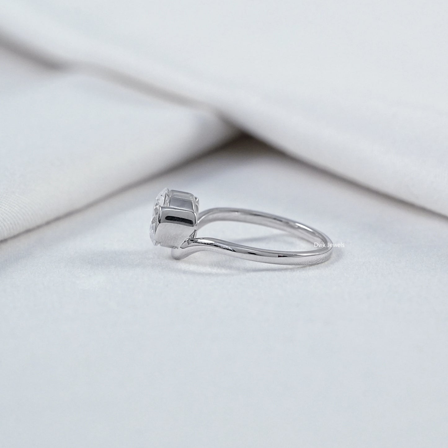 Round Cut Diamond Half Bezel Set Solitaire Ring