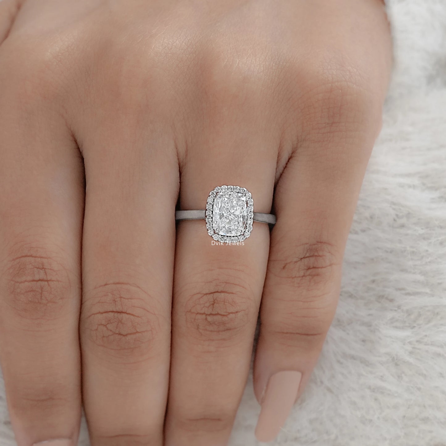 Cushion Cut Halo Diamond Engagement Ring