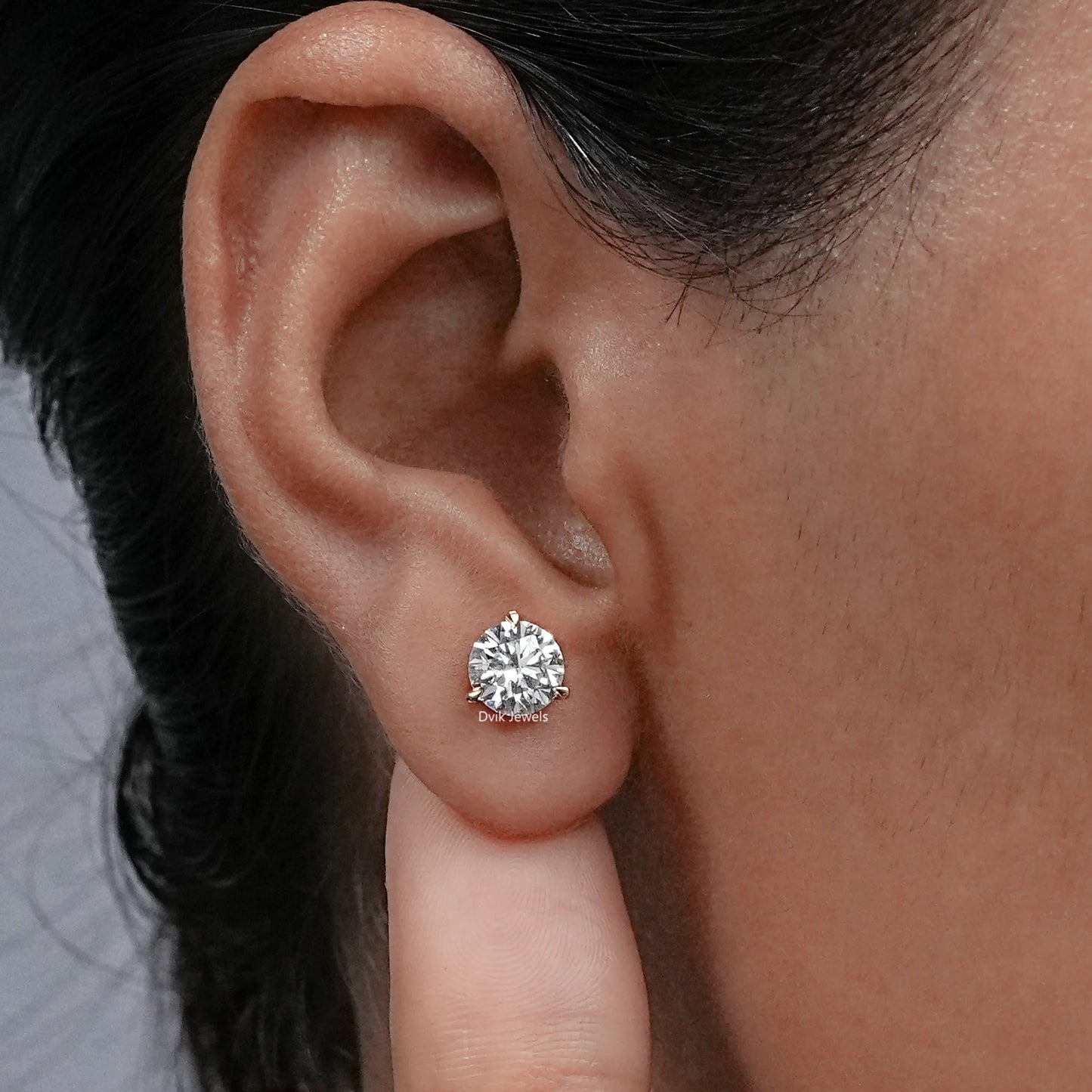 Round Cut Lab Grown Diamond Solitaire Stud Earrings