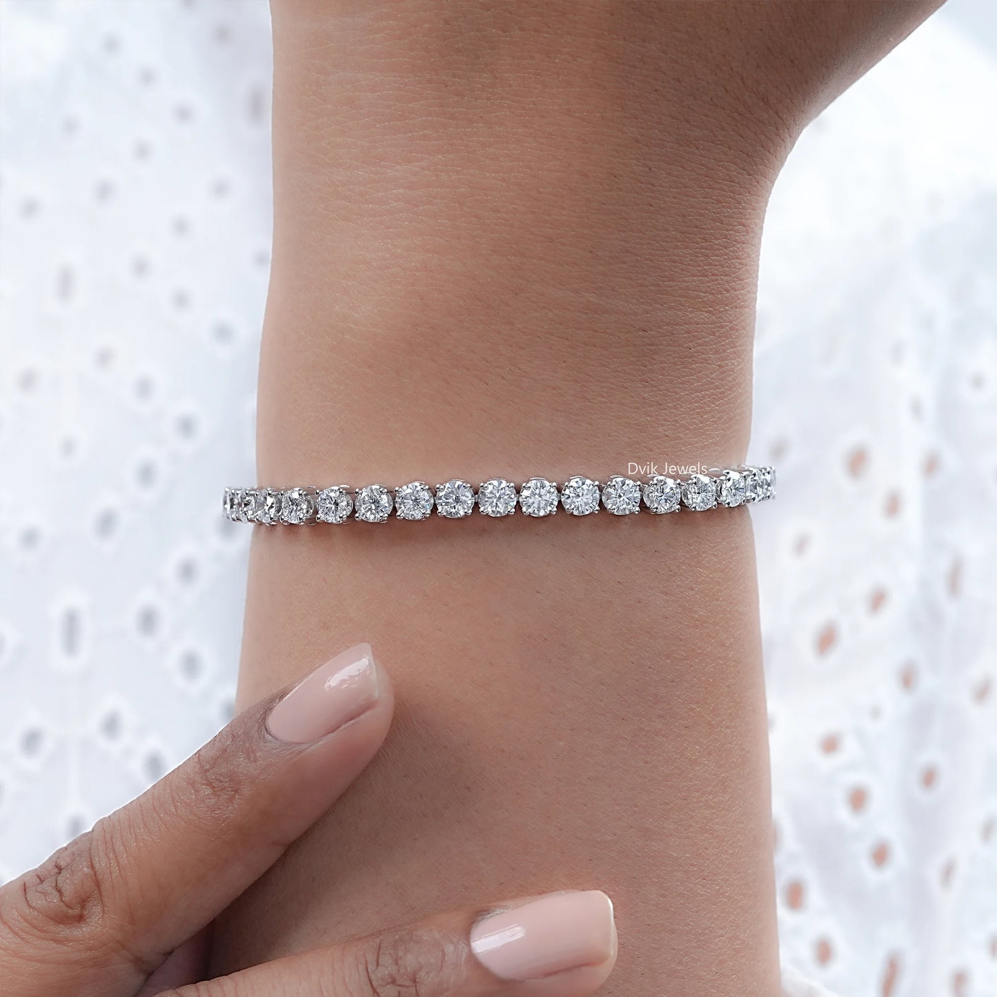 Round Diamond Tennis Bracelet