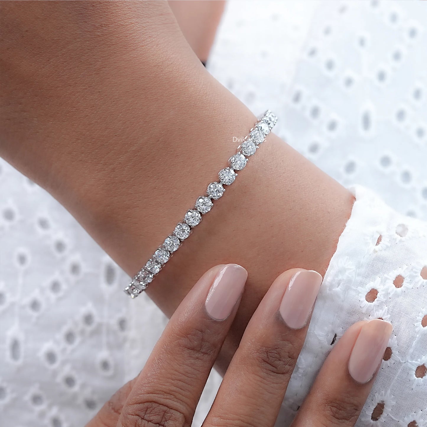 Round Diamond Tennis Bracelet