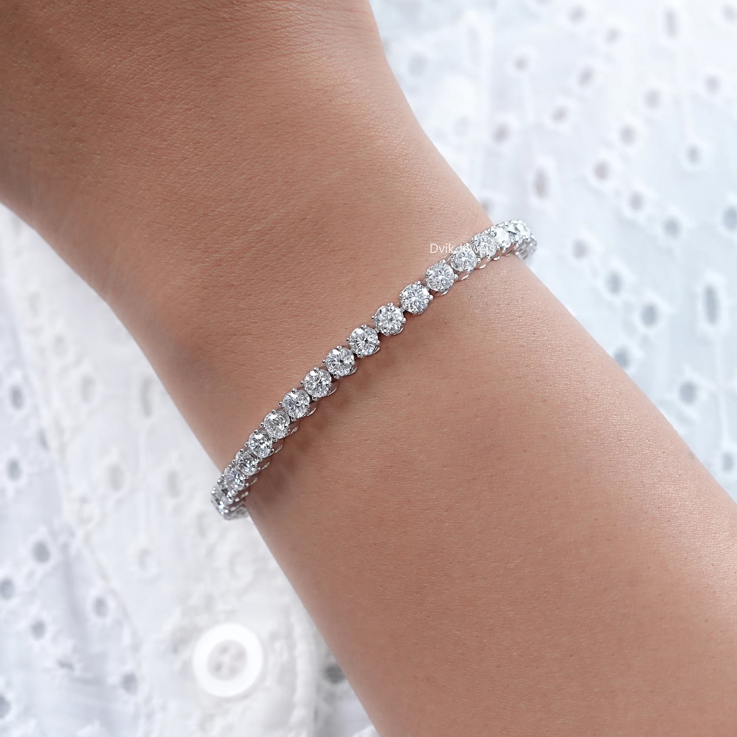 Round Diamond Tennis Bracelet