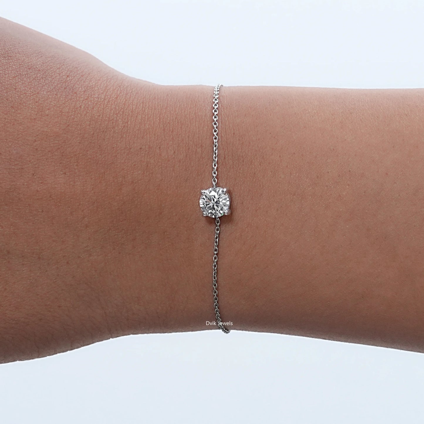 Lab Diamond Round Cut Solitaire Bracelet