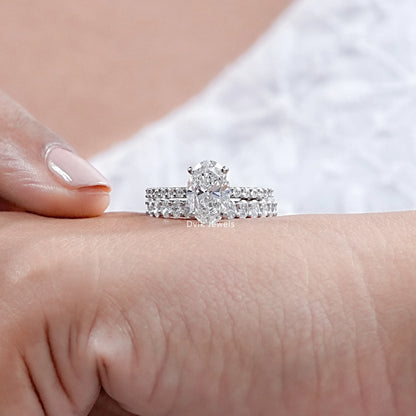 Oval Cut Diamond Solitaire Accent Ring Set