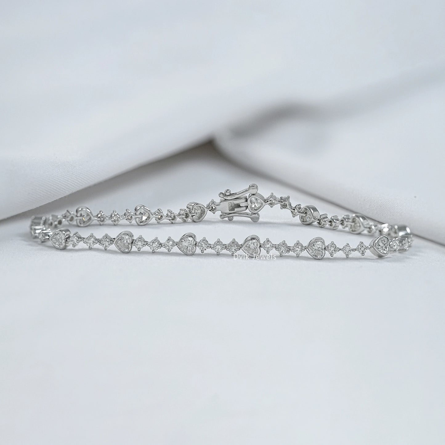 Mixed Heart and Round Cut Lab Diamond Tennis Bracelet
