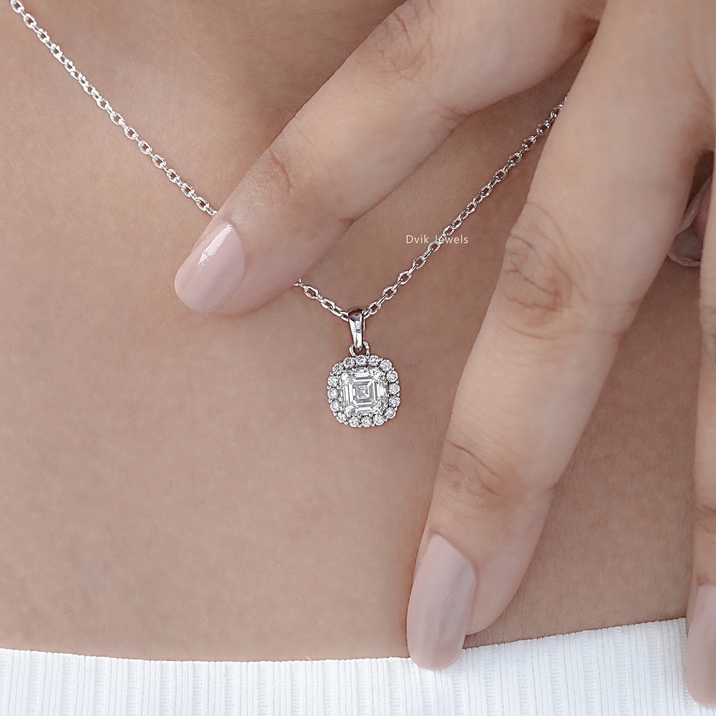 Lab Grown Asscher Diamond Halo Pendant