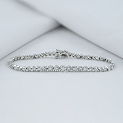 Bezel Set Round Lab Diamond Graduated Tennis Bracelet Bracelet