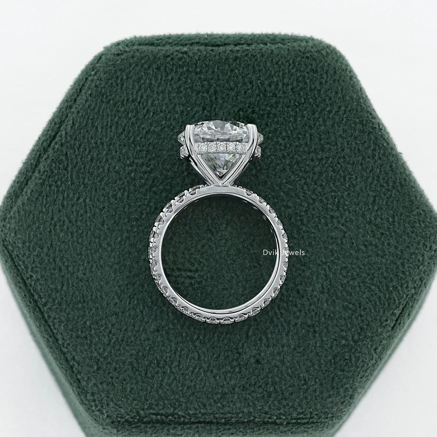 Round Cut Diamond Bridal Wedding Ring Set