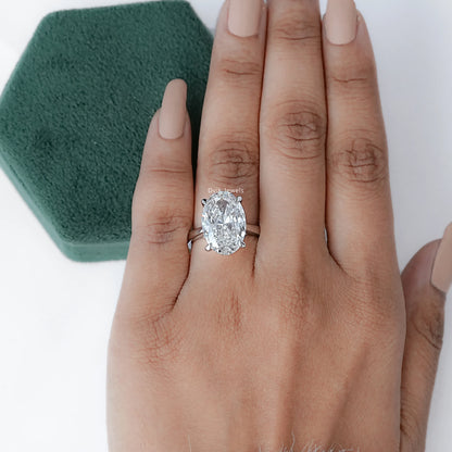 Stunning Oval Cut Diamond Solitaire Ring