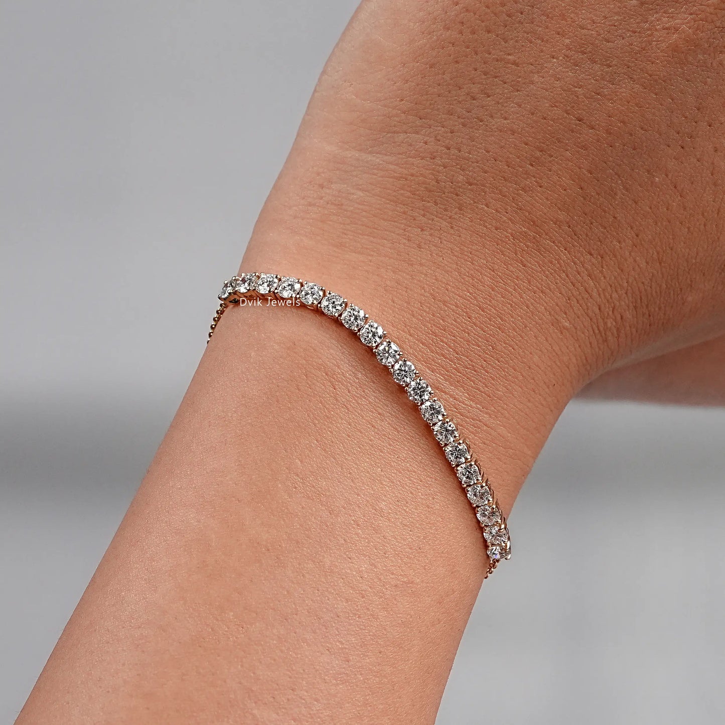 Round Lab Grown Diamond Chain Bracelet