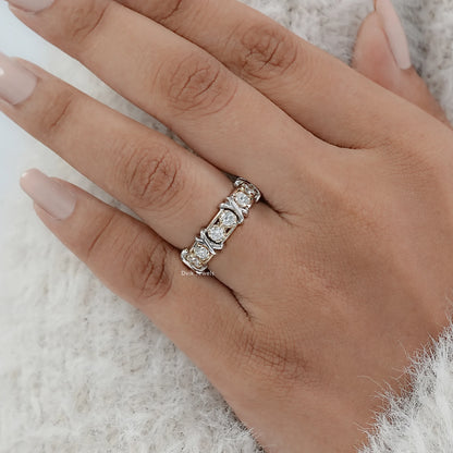 Round Diamond Band with Criss Cross Pattern