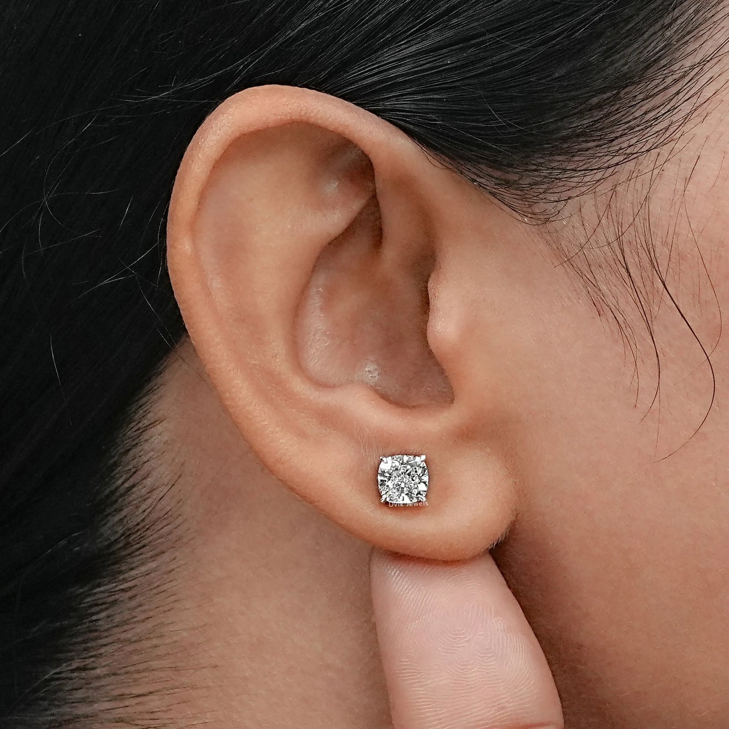 Cushion Lab Grown Diamond Stud Earring