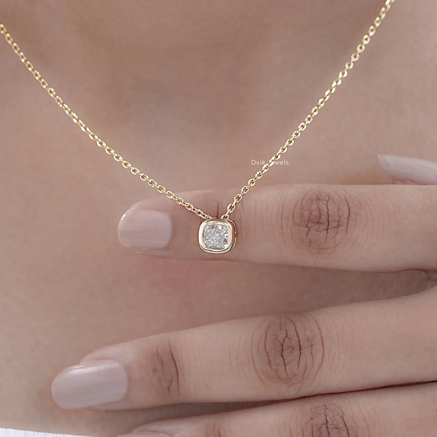 Cushion Lab Diamond Bezel Set Pendant