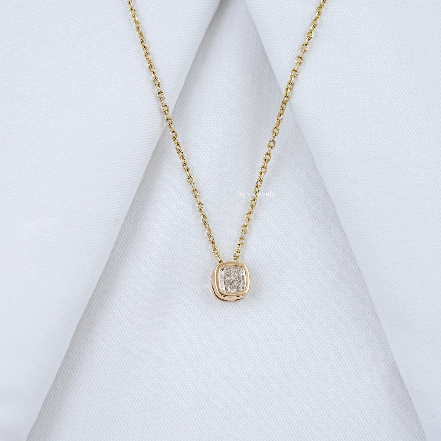 Cushion Lab Diamond Bezel Set Pendant