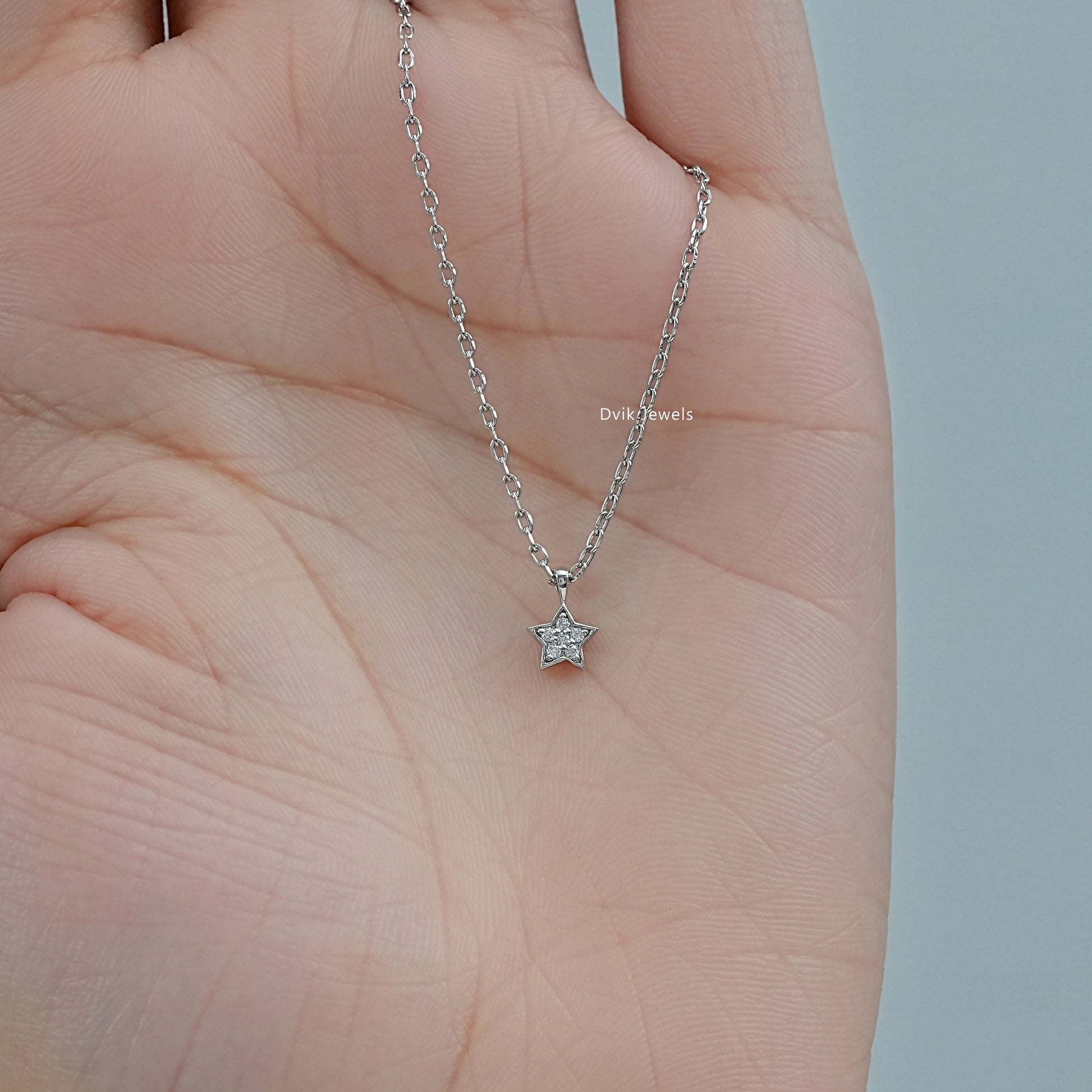 Star Shape Round Lab Diamond Pave Set Pendant Pendant