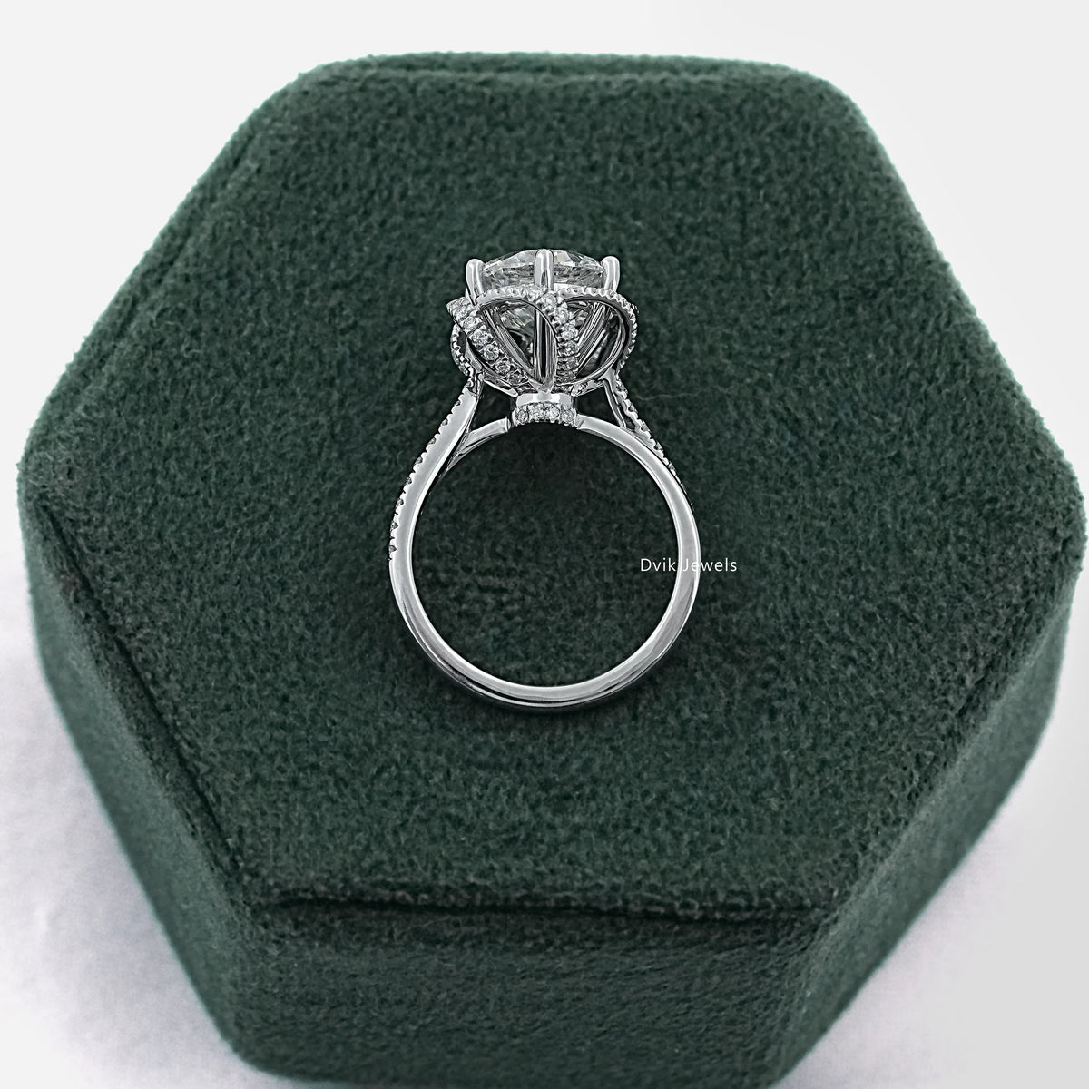 Round Cut Diamond Floral Halo Engagement Ring