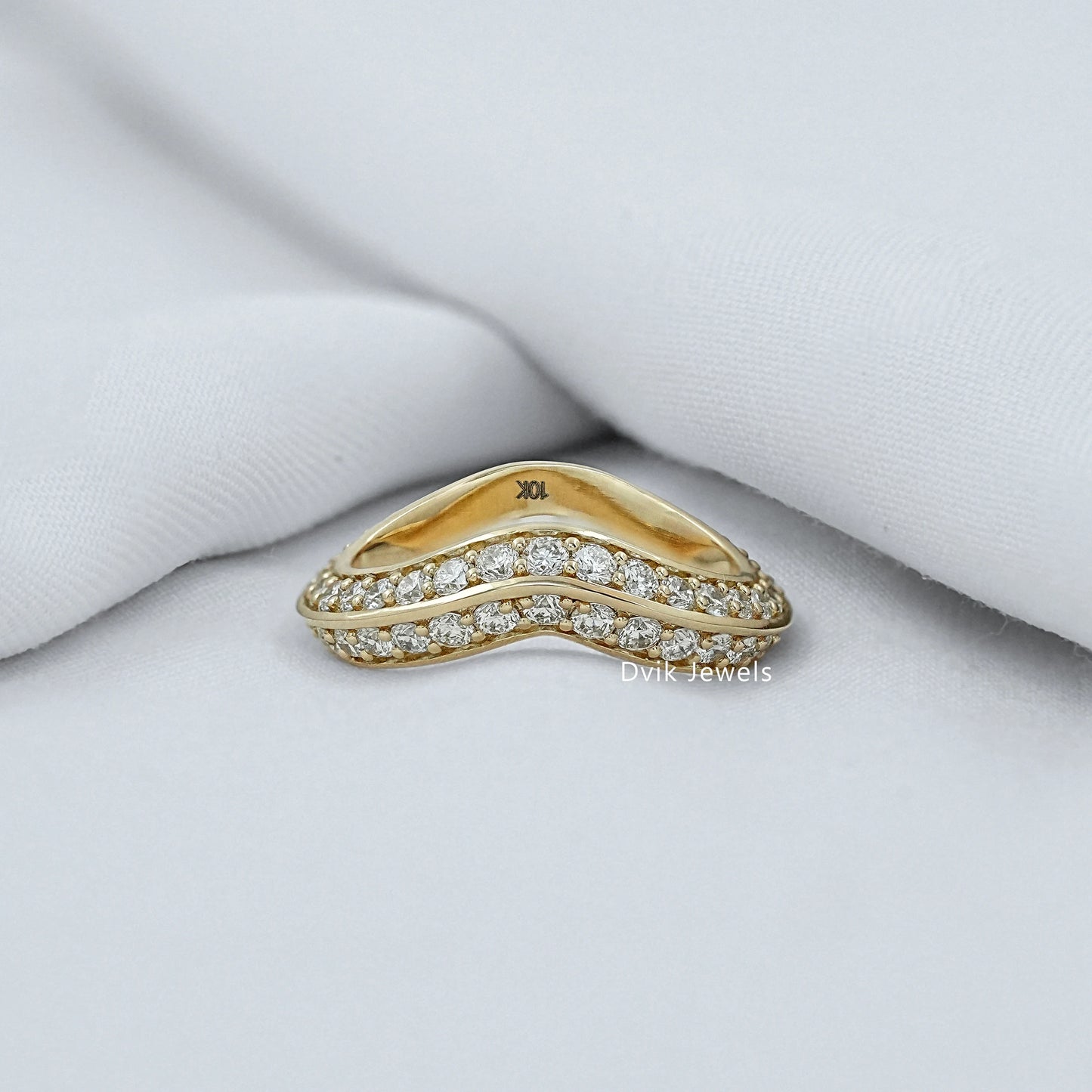 Double Row Round Diamond Curved Band