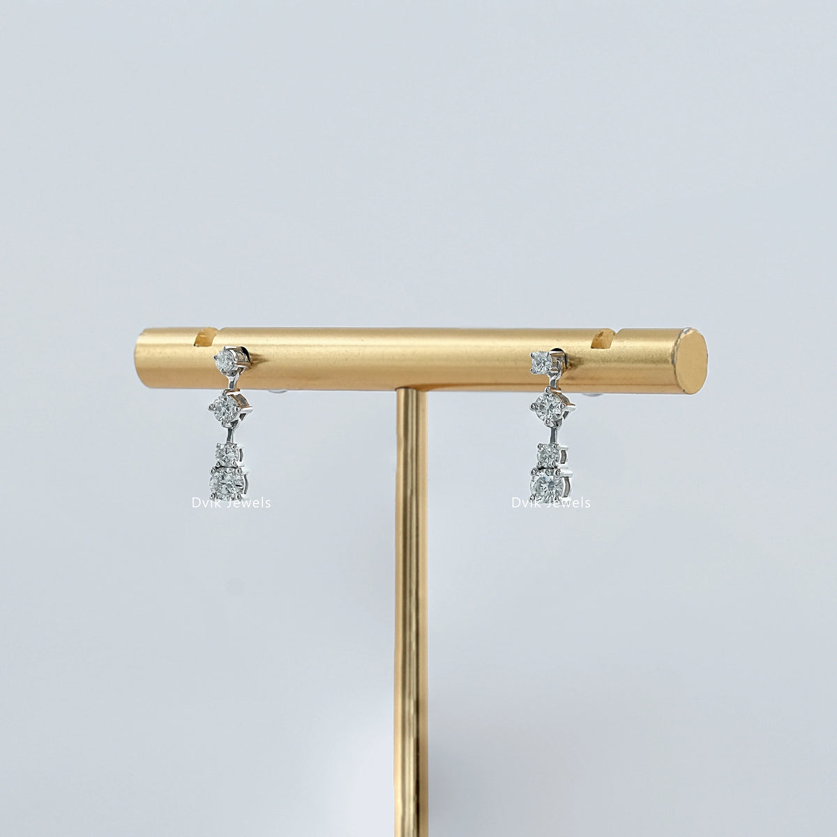 Round Cut Diamond Drop Earrings