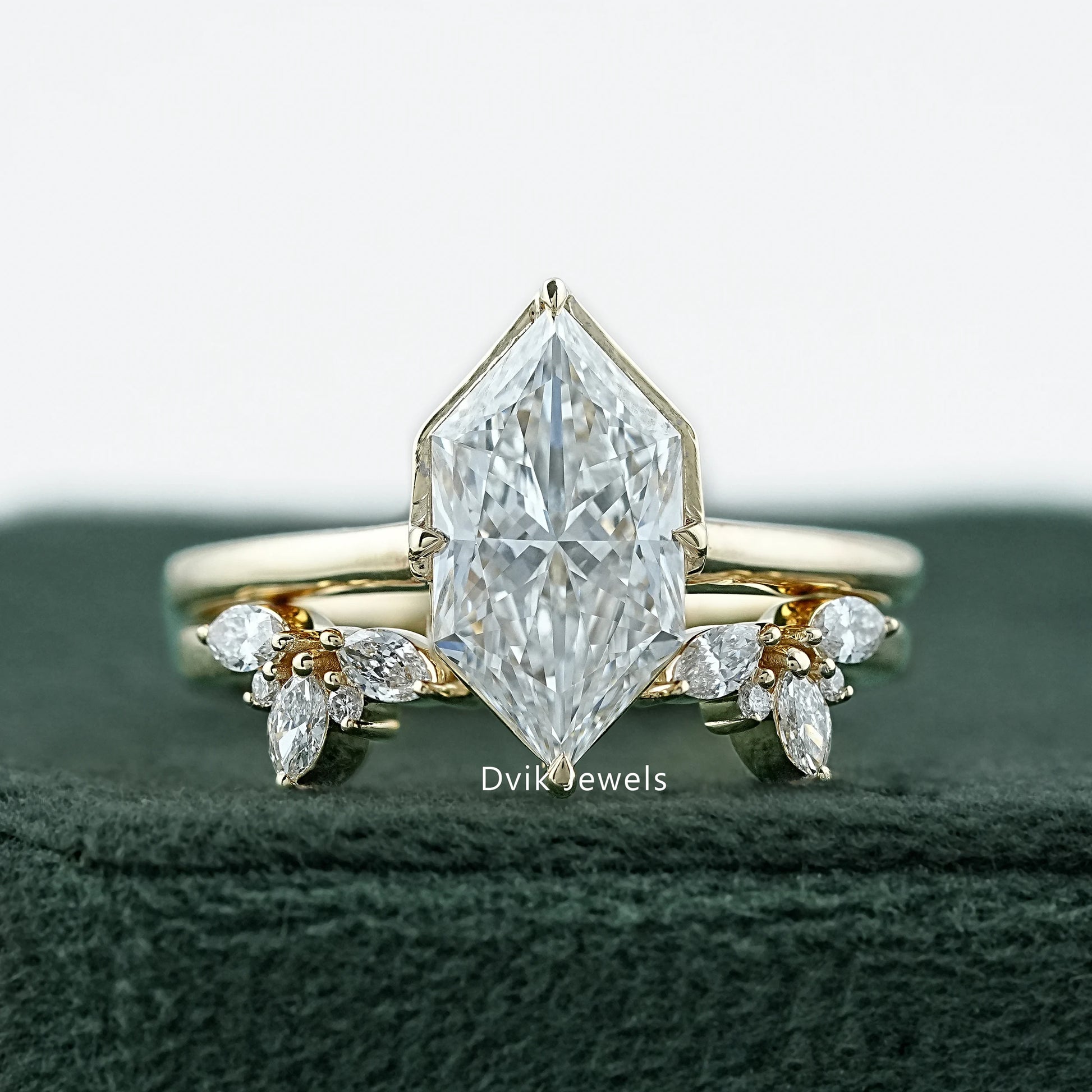 Dvik Jewels showing image Dutch Marquise Cut Lab Diamond Bridal Set Ring with leaf accents