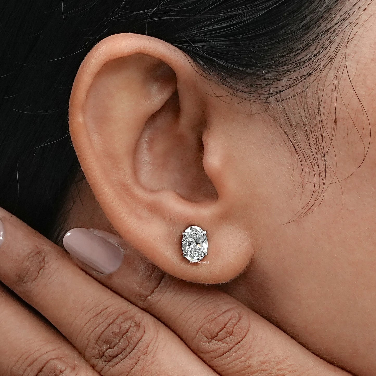 Oval Lab Grown Diamond Stud Earring