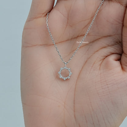 Floral Style Round Diamond Dainty Pendant Pendant