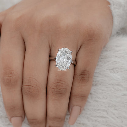 Stunning Oval Cut Diamond Solitaire Ring