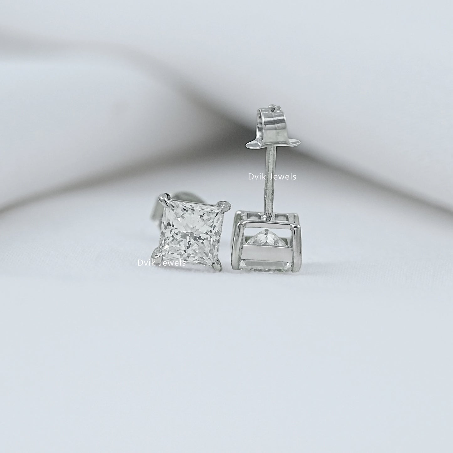 Princess Lab Grown Diamond Stud Earring