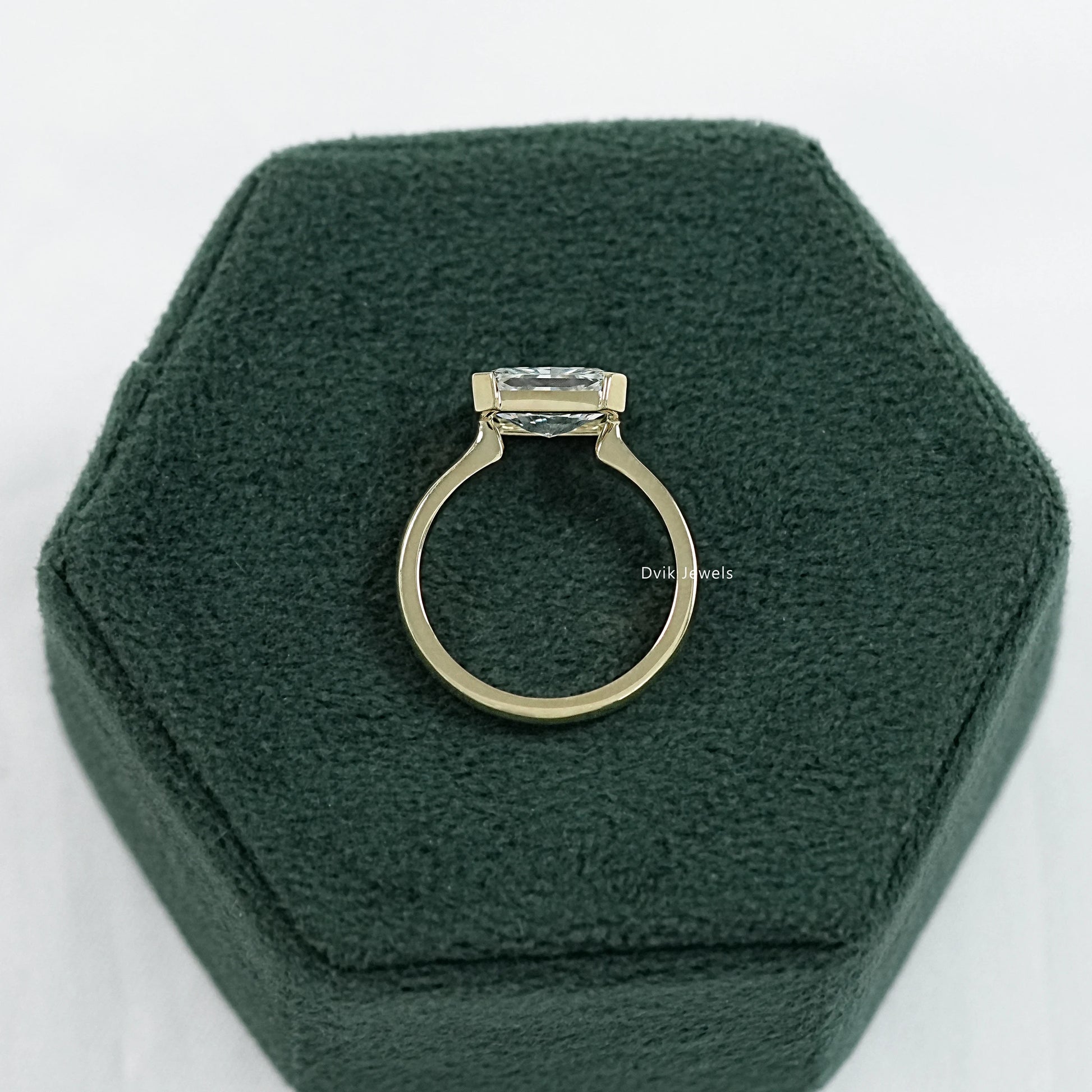3ct radiant cut diamond ring yellow gold bezel setting profile