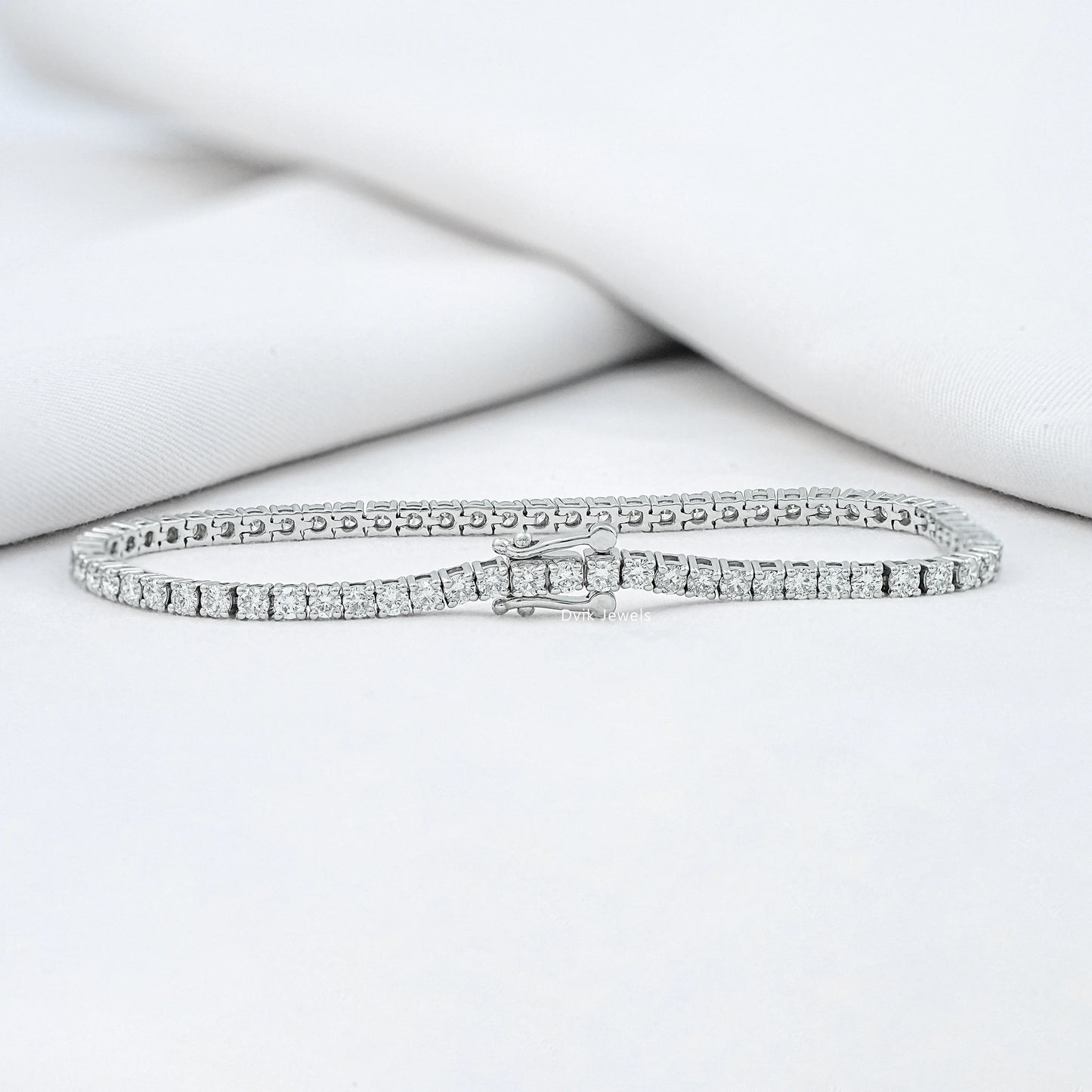 Round Cut Lab Grown Diamond Bracelet Bracelet