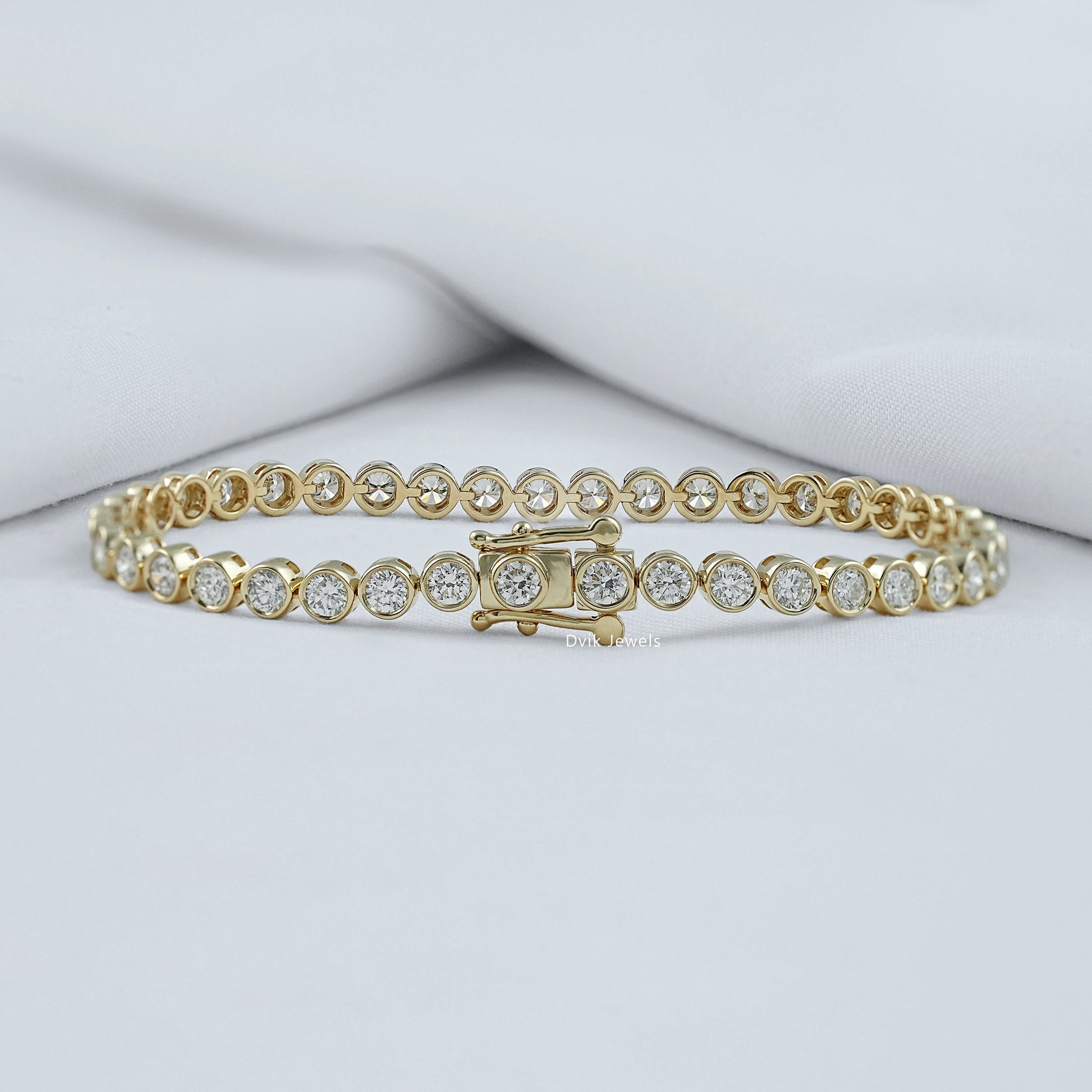Bezel Set Round Lab Diamond Tennis Bracelet Bracelet