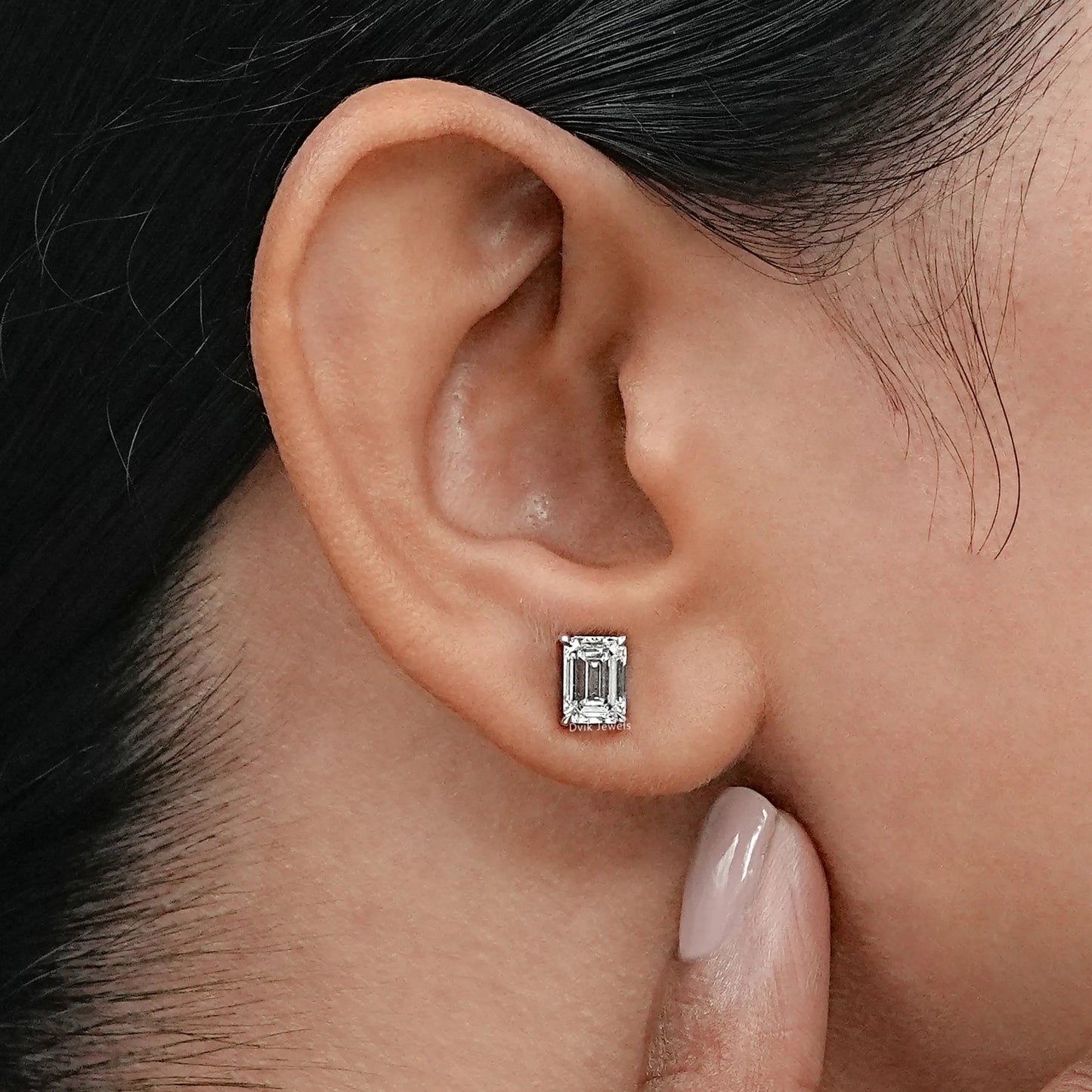 Emerald Lab Grown Diamond Stud Earring