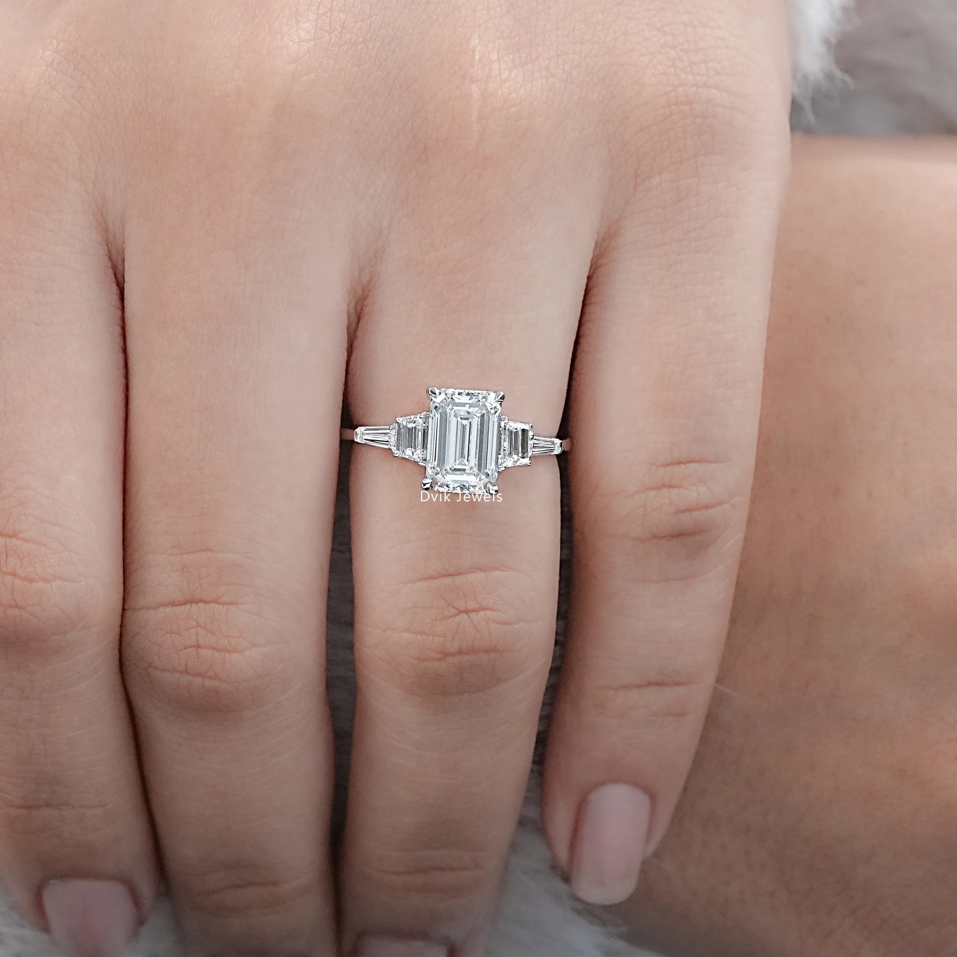 Emerald Shape Lab Diamond Five Stone Diamond Ring Ring