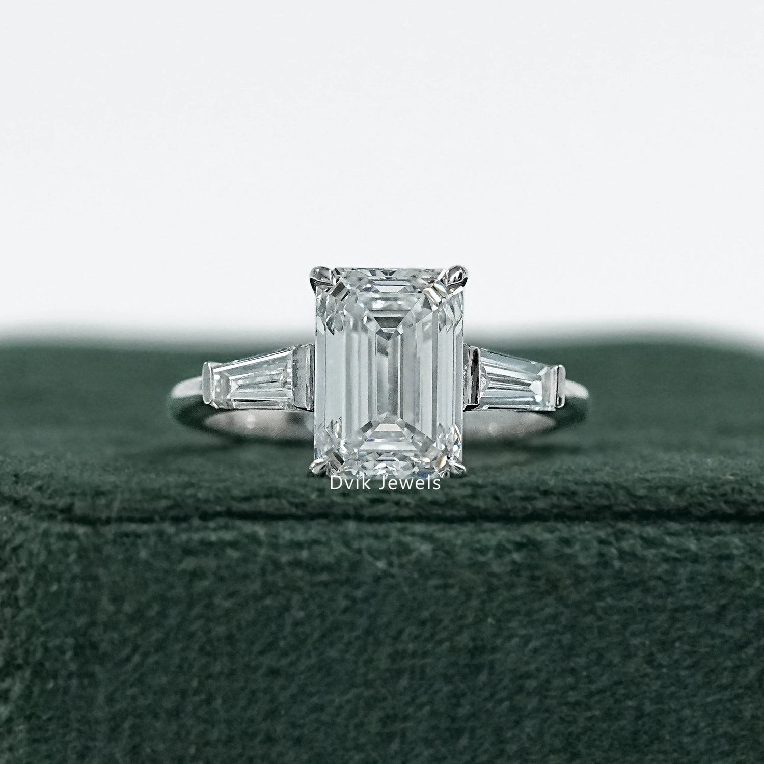 Emerald Cut Lab Diamond Tapered Baguette Side Stone Ring Ring