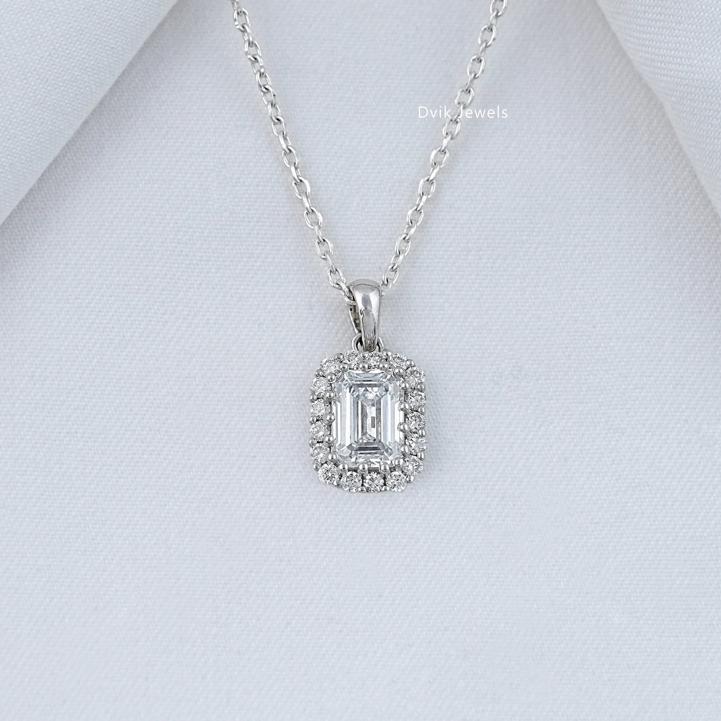 Emerald Cut Minimalistic Diamond Halo Pendant