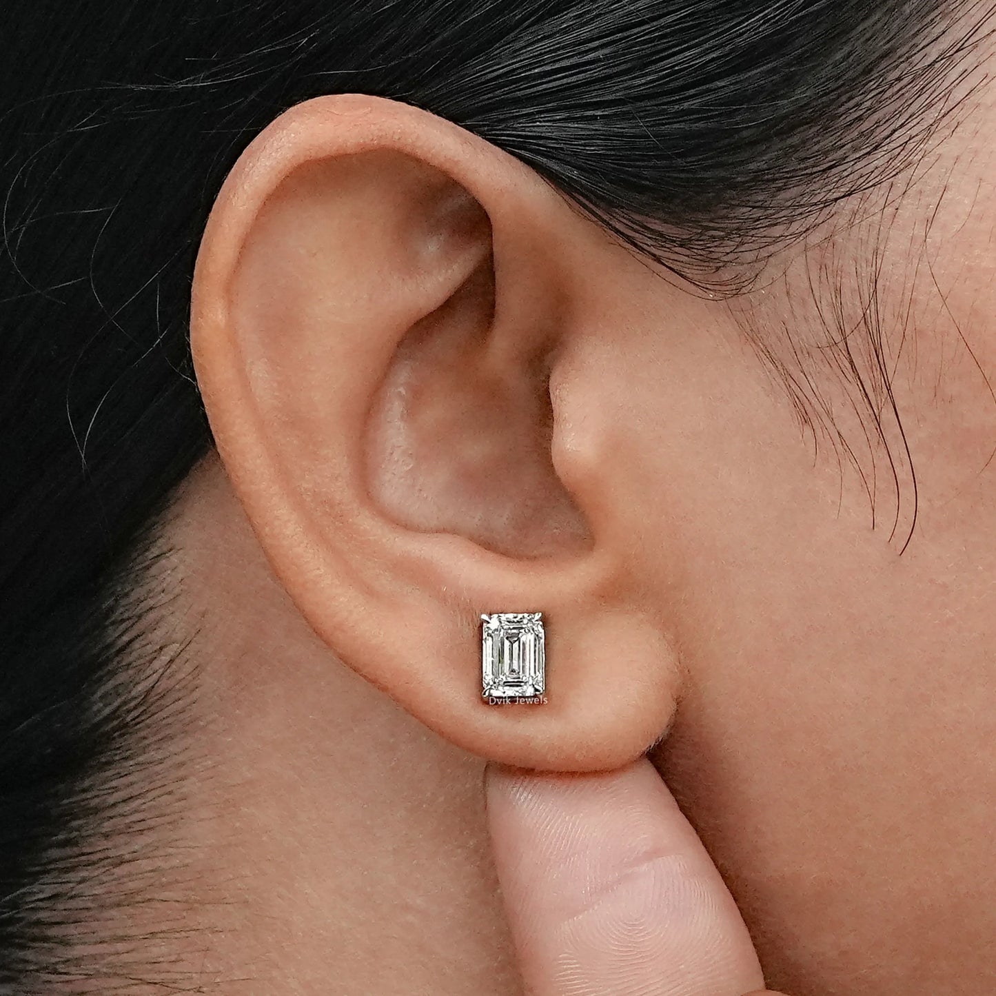 Emerald Lab Grown Diamond Stud Earring